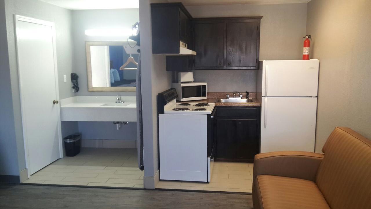 Paris Inn And Suites Экстерьер фото