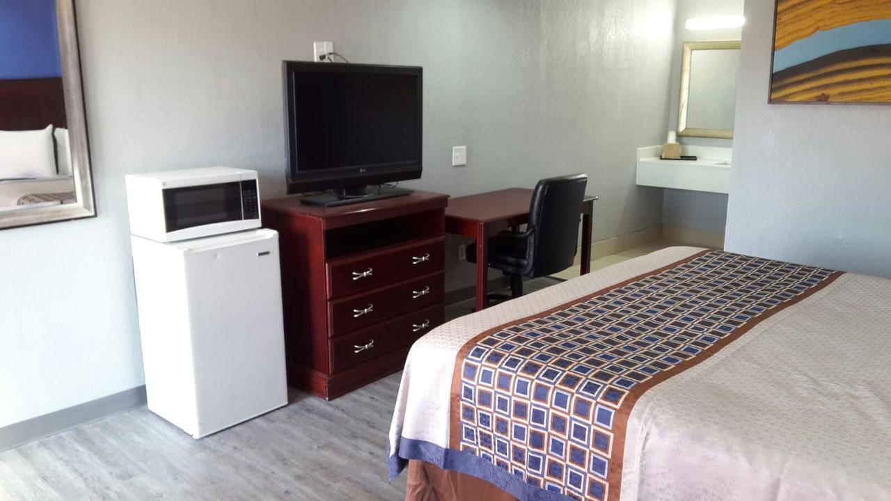 Paris Inn And Suites Экстерьер фото