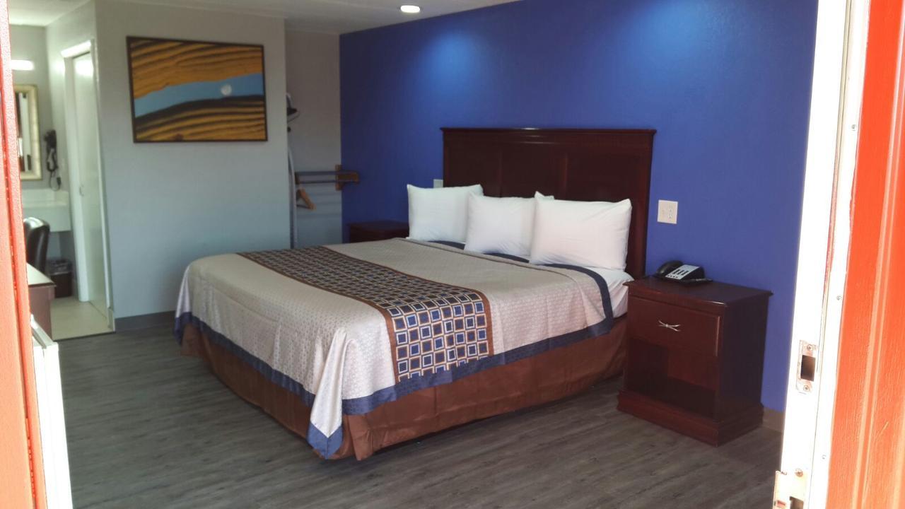 Paris Inn And Suites Экстерьер фото